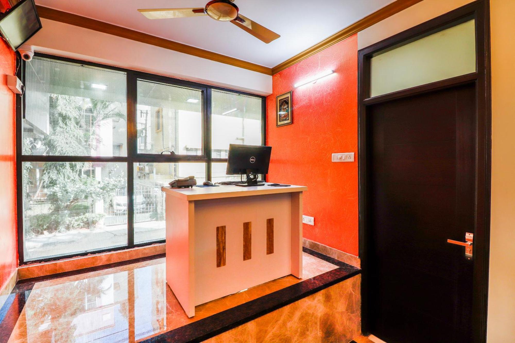 Capital O Sln Residency